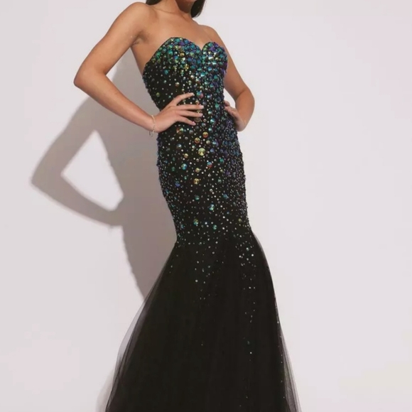 Jovani Dresses & Skirts - Jovani Gown style 88088 Blush Pink sz 4